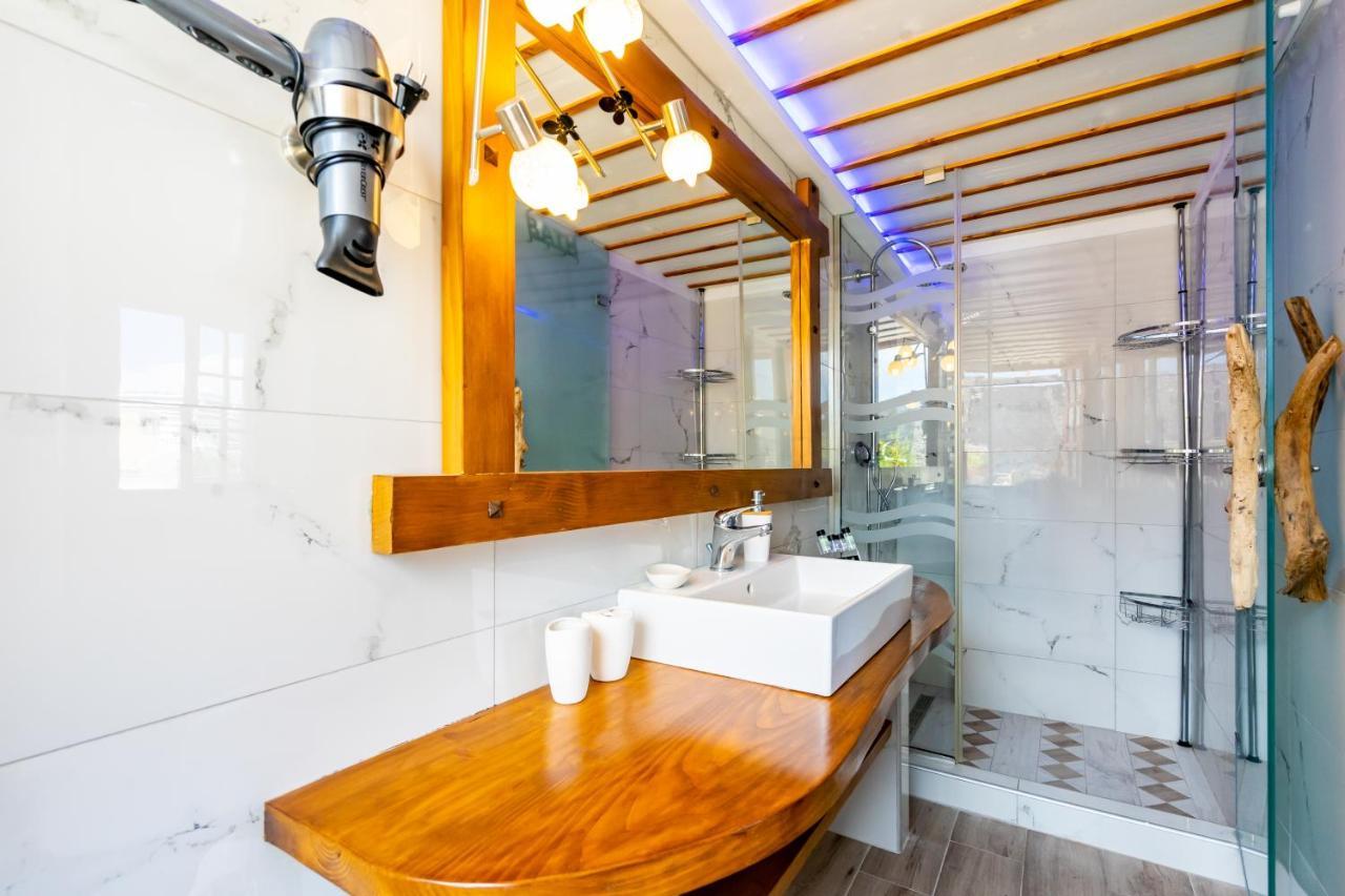 Cava D"Oro Suites Rhodes City Kültér fotó