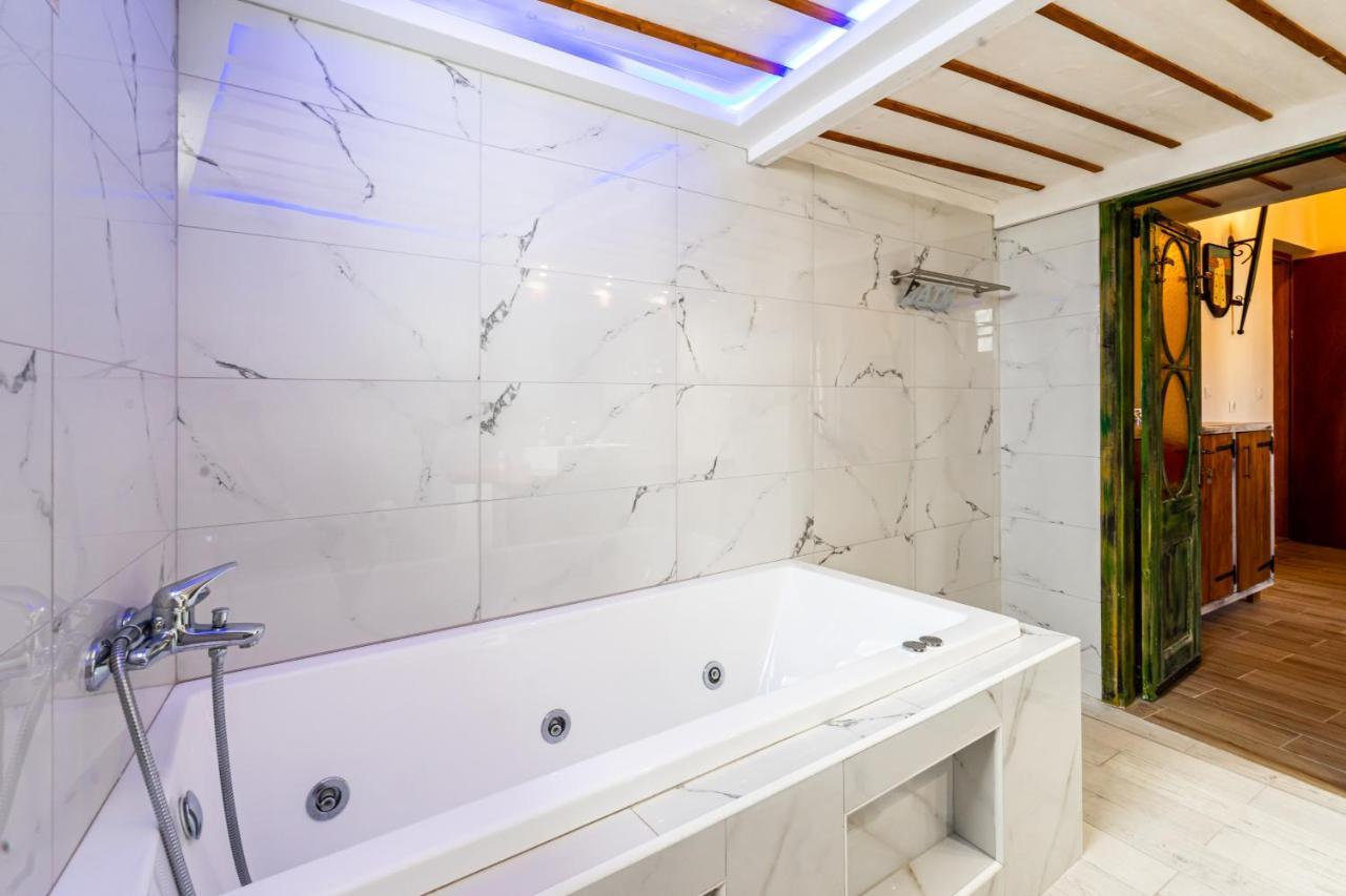Cava D"Oro Suites Rhodes City Kültér fotó
